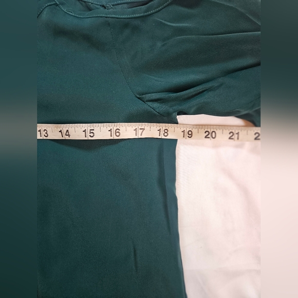 NWT Jouica Womens Green Short Sleeve Adjustable Strap Blouse Size Small - Picture 9 of 13